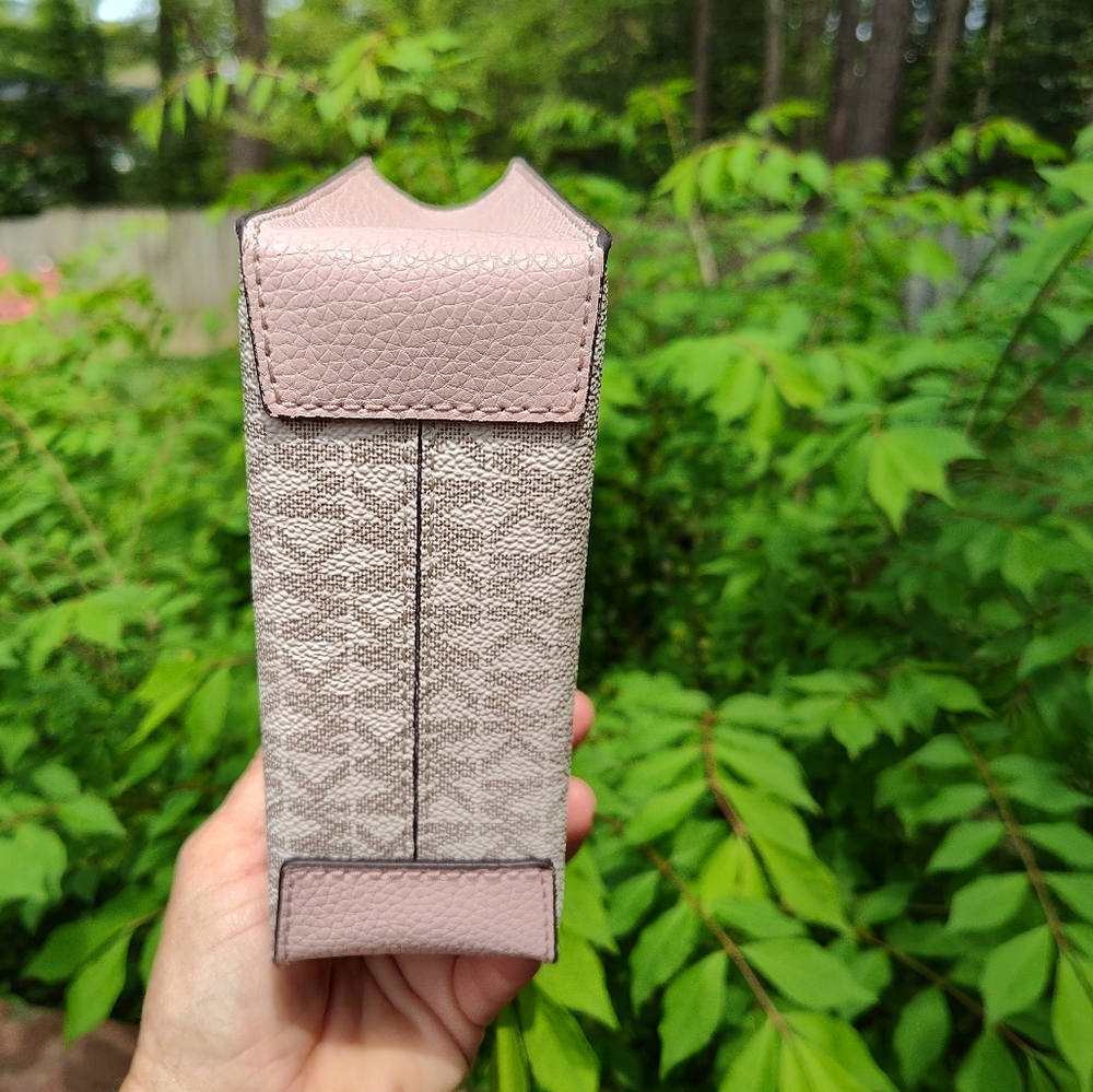 Michael Kors Mini Mercer Bag - Picture 3 of 7